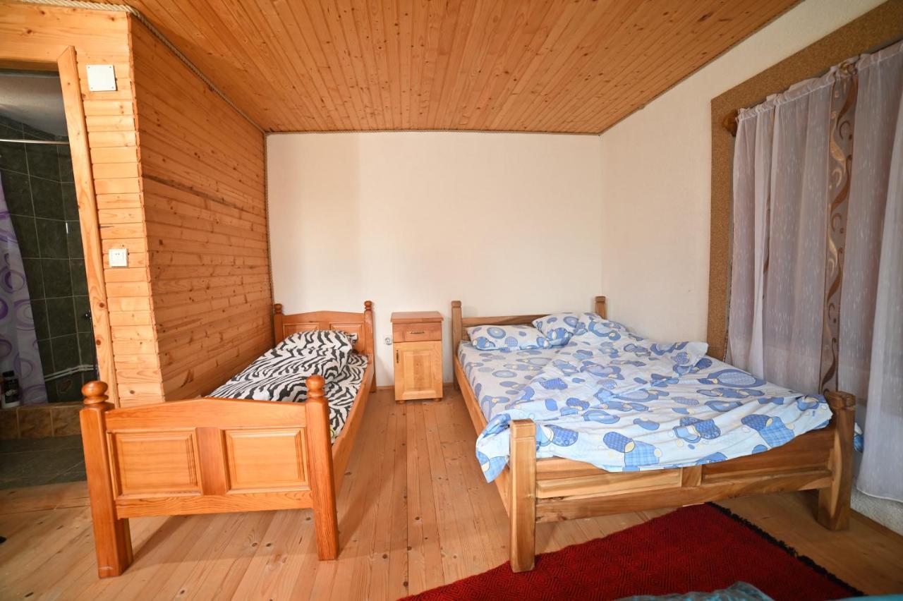 Komovi Eko Katun Villa Andrijevica Eksteriør billede